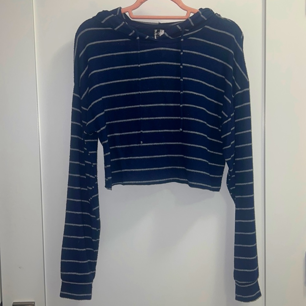 VGUC Navy Stripe Cropped Hoodie - Super Soft!